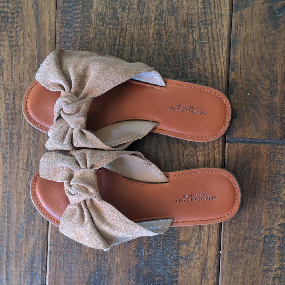 American Eagle Knot/Bow Sandal